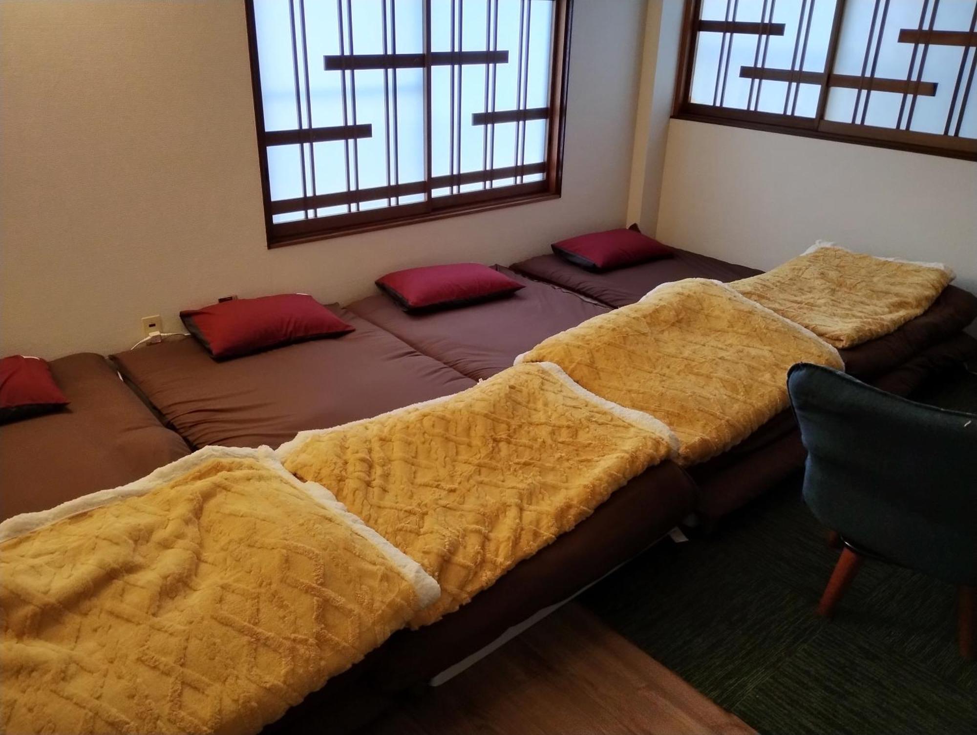 Backpackers Kur Guesthouse Asahirou 旅人湯治客舎朝日楼 Kaga  Exterior foto